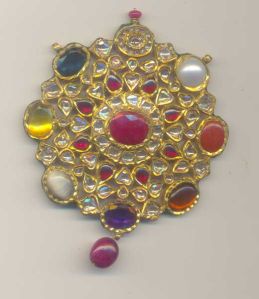 Kundan Navarathan Pendant