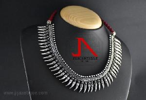 NVN-006 Vin Necklace