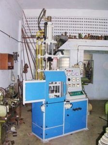 Vertical Injection with Horizontal Clamping Machines