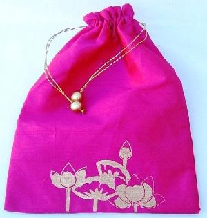 Gifting Pouch
