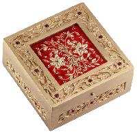 decorative jewelery box