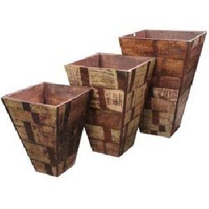 wooden flower pots