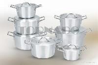 aluminum kitchenware