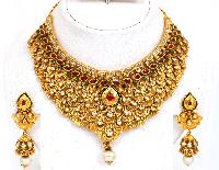 Gold Necklace Set