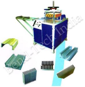 Extrusions Heat Sink Cutting Machine