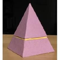 Pyramid Box