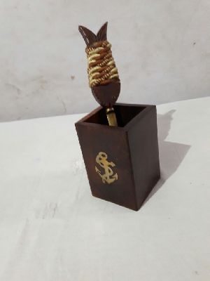 Wooden Pen Stand 7