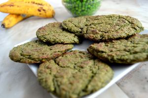 Spirulina Salt Biscuits