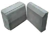 Concrete kerb stone