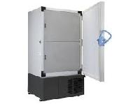 Low Temperature Freezers