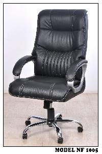 Elegant Revolving Chair