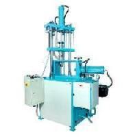 Vertical Injection Moulding Machine