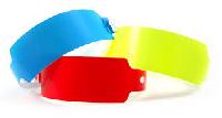 rubber wristband