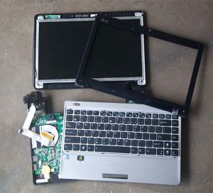 Broken Laptop Service