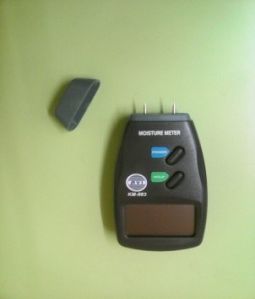 Wood Moisture Meter