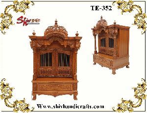 TE-352 Wooden Temple