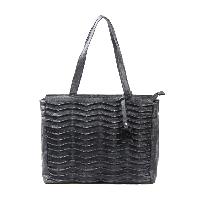 Smocky pleated black zink bag