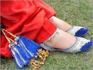 Ladies Light Blue Punjabi Jutti