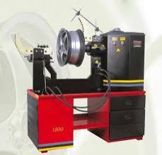 Rim Straightener Machine