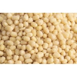 Washed Whole Urad Dal