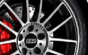 monobloc light alloy wheels