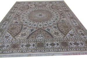 Traditional Hand Knotted Carpet