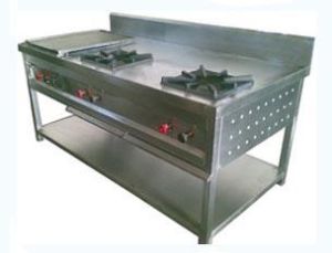 Four Burner Oven With Hot Plate