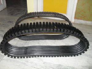 Haul off traction belt