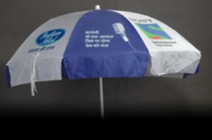 self standing garden umbrella