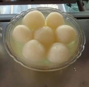 White Rasgulla