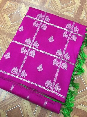 wedding wear kanchipuram silk saree