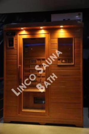 infrared sauna bath