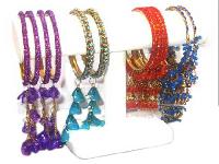 Hanging Bangles (03)