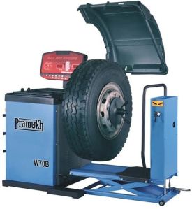 Truck Wheel Balancer (W70B)