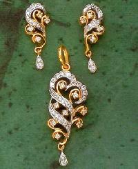 Gold Plated Pendant Set-02