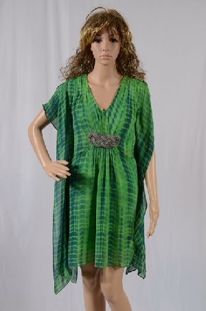 Ladies Tie And Dye Georgette Kaftan With Kangaroo Pockets And Chain Work On Empire Line