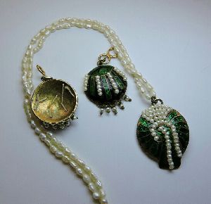 Gold and Pearl Pendant Set