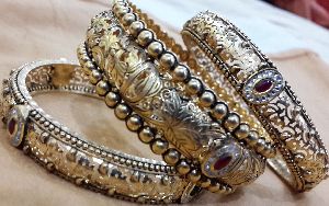 Bangles and Bangle Sets