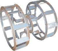 Tactor cage wheel
