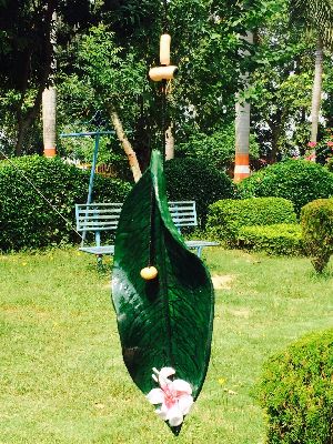 Hanging Clay Leaf