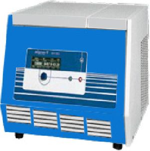 Ultra Refrigerated Centrifuge