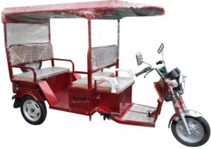 Battery Operated Electric Rickshaw