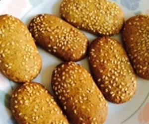 Sesame Cookies