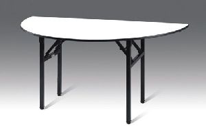 banquet table