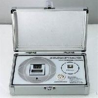 Quantum Resonance Magnetic Analyzer