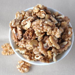 Walnut Kernels