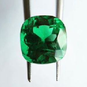 Ruby Green Corundum Sapphire Quartz Stones