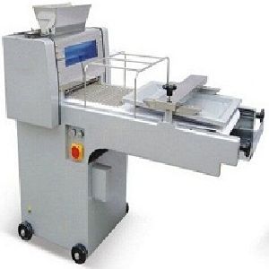 Molder Machine