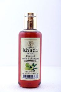 Vagad`s Khadi Amla and Bhringraj Shampoo