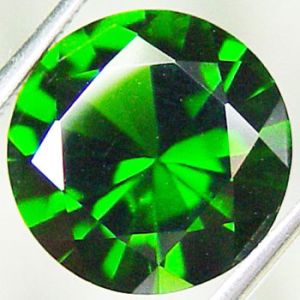 Tsavorite Stone